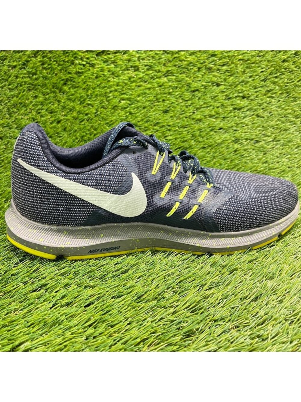 Nike Run Swift Mens Size 10 Blue Gray Athletic Running Walking Shoes Sneakers